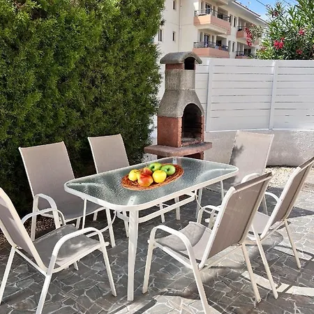Ferienhaus Pafia Sunbeach Townhouse *