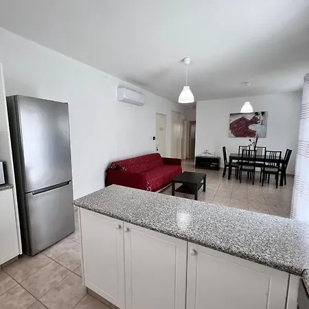 Pafia Sunbeach Townhouse * Paphos